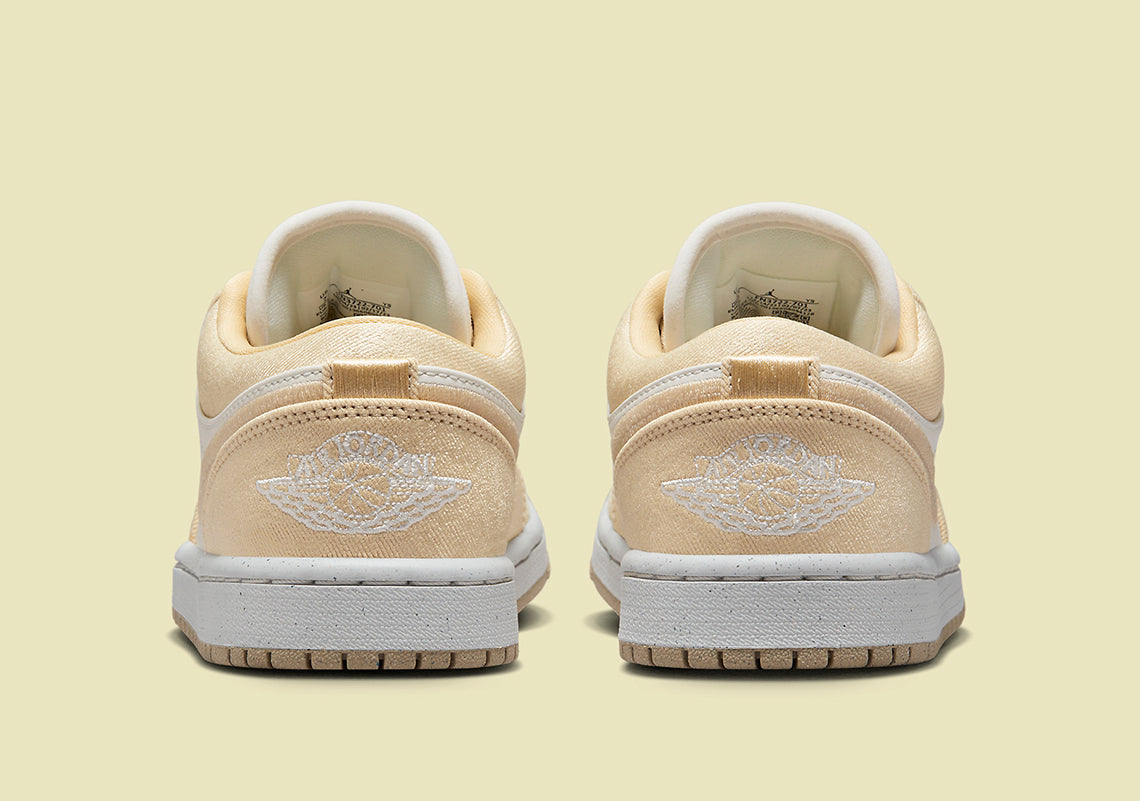 Jordan 1 Low SE Team Gold