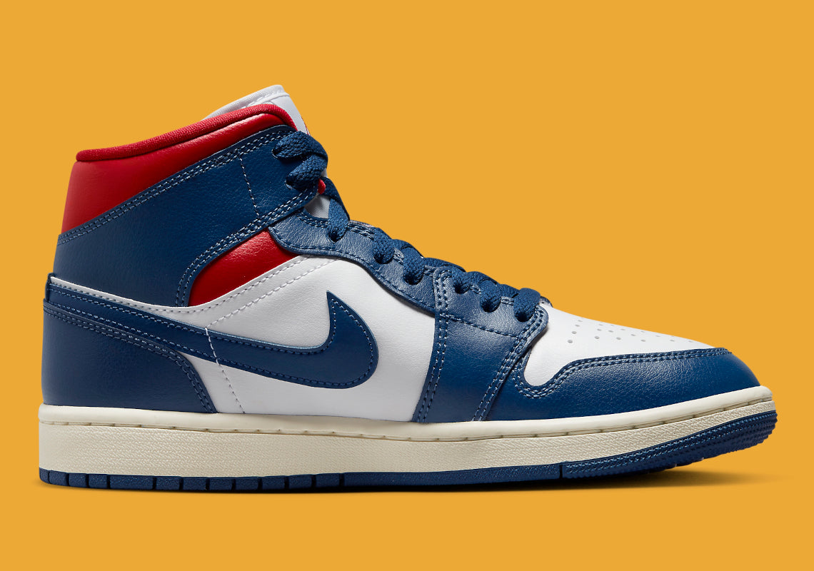 Jordan 1 Mid French Blue Gym Red