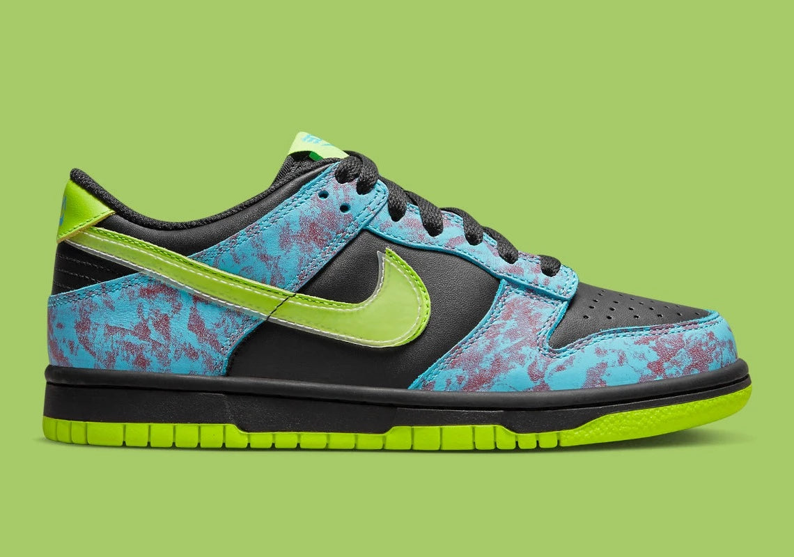 Nike Dunk Low SE Acid Wash Baltic Blue Volt