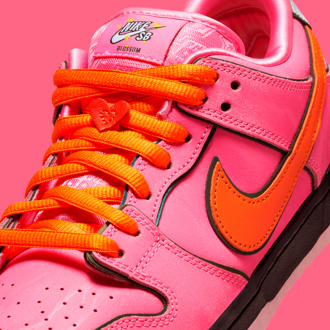 Nike SB Dunk Low The Powerpuff Girls Blossom