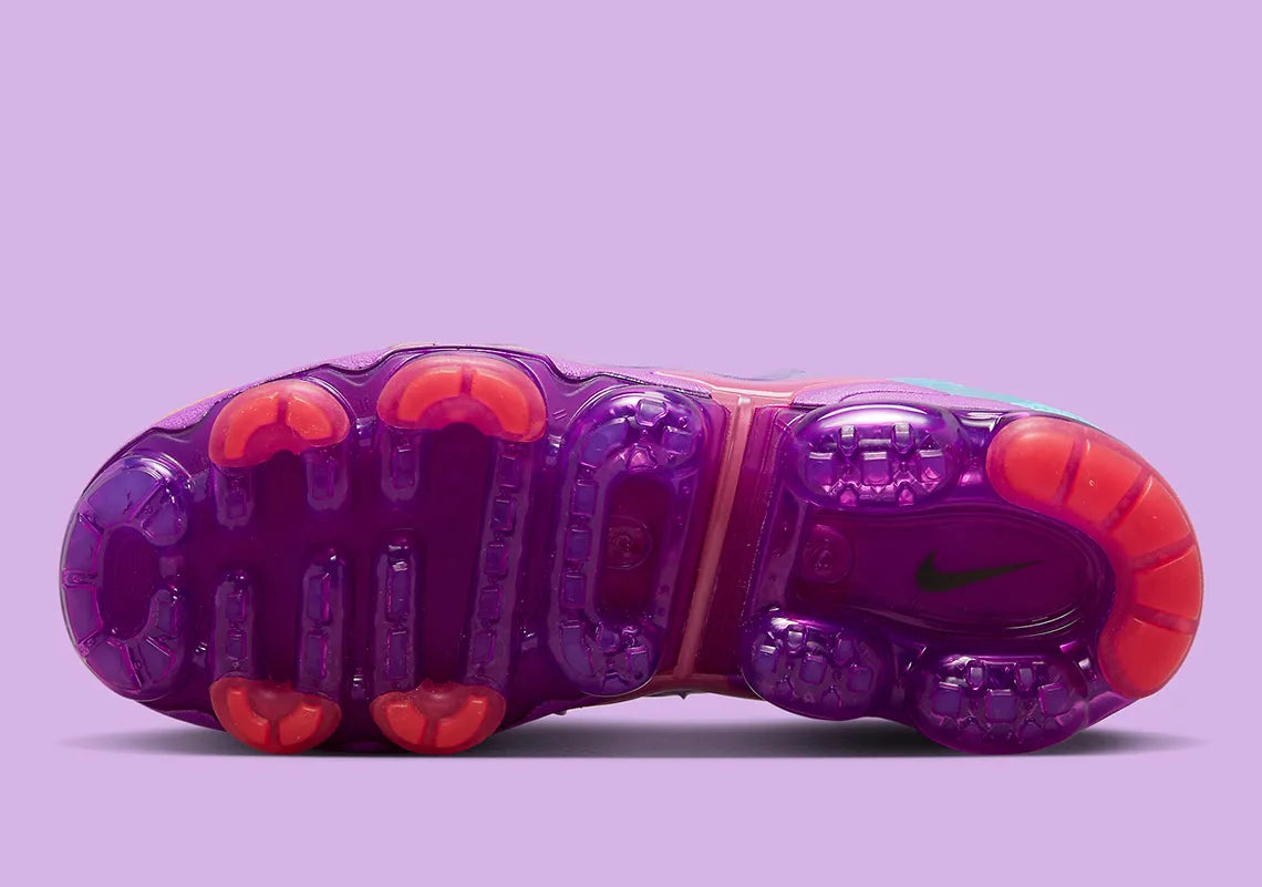 Nike Air VaporMax Plus Fuchsia Dream Bright Crimson Gradient