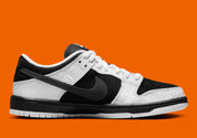 Nike SB Dunk Low TIGHTBOOTH