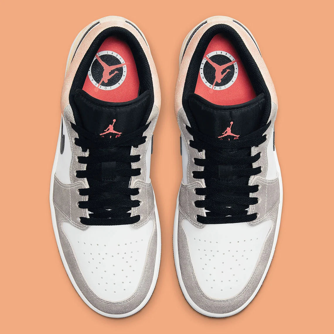 Jordan 1 Low SE Flight Club