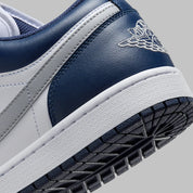 Jordan 1 Low Wolf Grey Midnight Navy