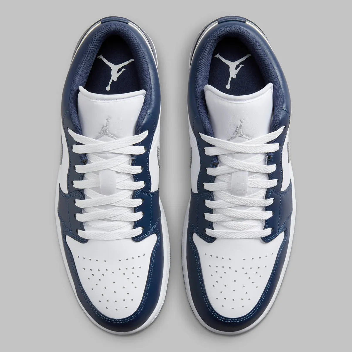 Jordan 1 Low Wolf Grey Midnight Navy