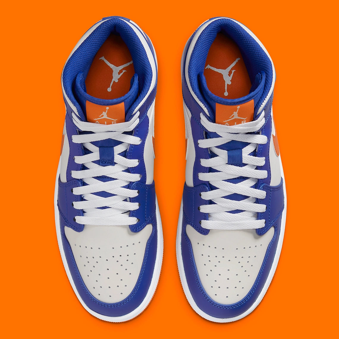 Jordan 1 Mid Knicks