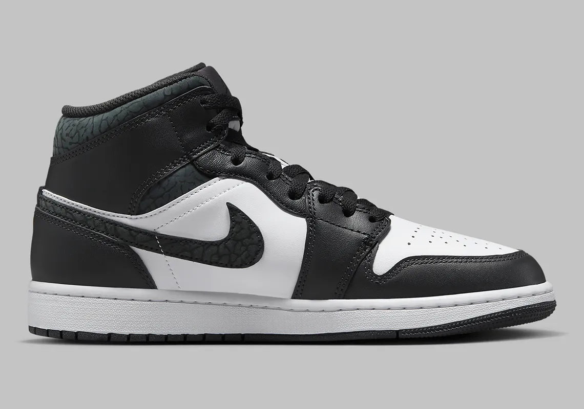 air-jordan-1-mid-off-noir-black-white-fb9911-001-8.webp