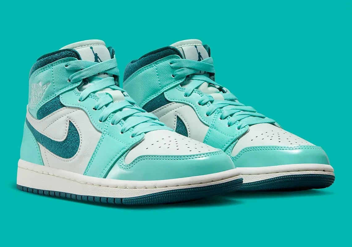 Jordan 1 Mid Chenille Bleached Turquoise