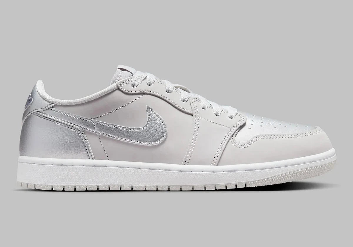 Jordan 1 Low SE Metallic Silver