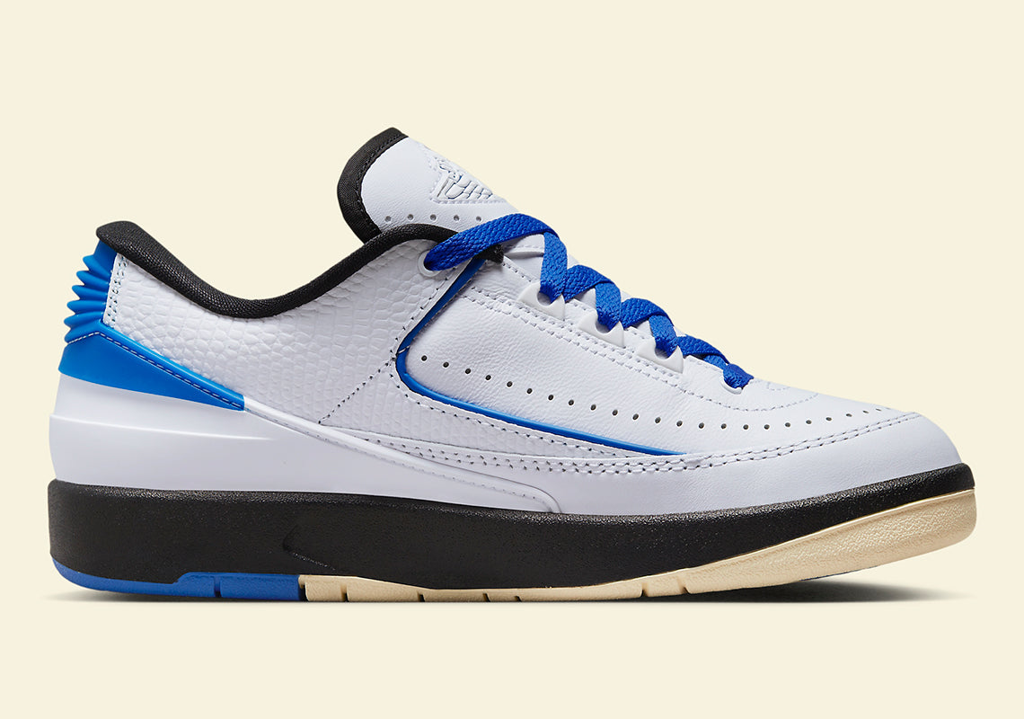 Jordan 2 Retro Low Varsity Royal