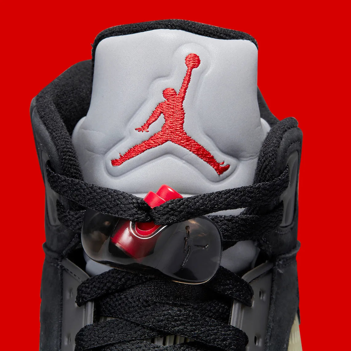 Jordan 5 Retro Gore-Tex Off Noir