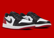 Jordan 1 Retro Low OG Black Toe (2023)