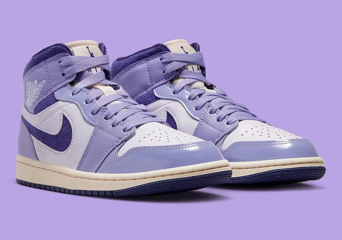 Jordan 1 Mid SE Chenille Sky J Light Purple