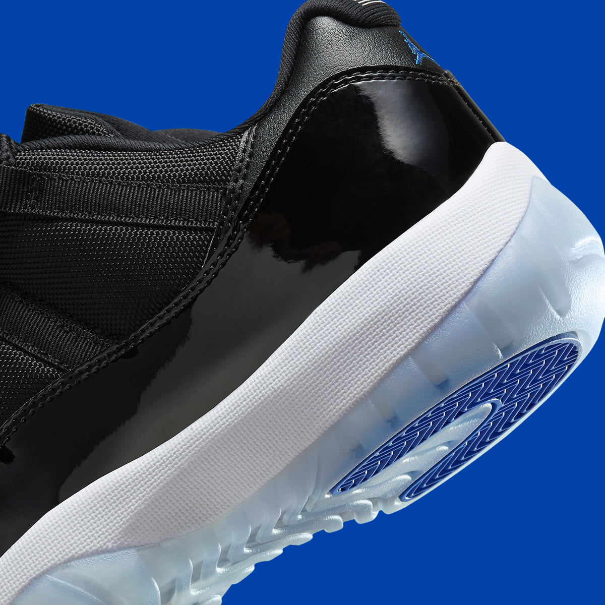 Jordan 11 Retro Low Space Jam