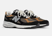 New Balance 990v3 MiUSA Black Tan