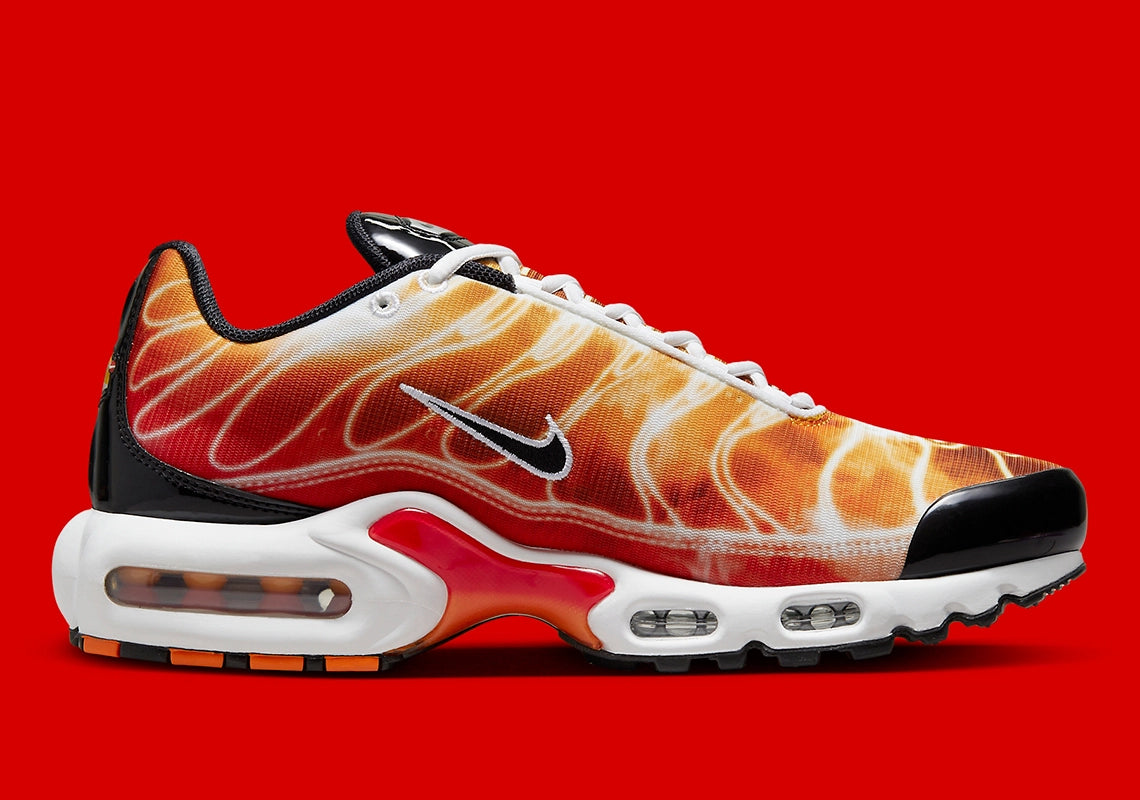 Nike Air Max Plus Light Photography