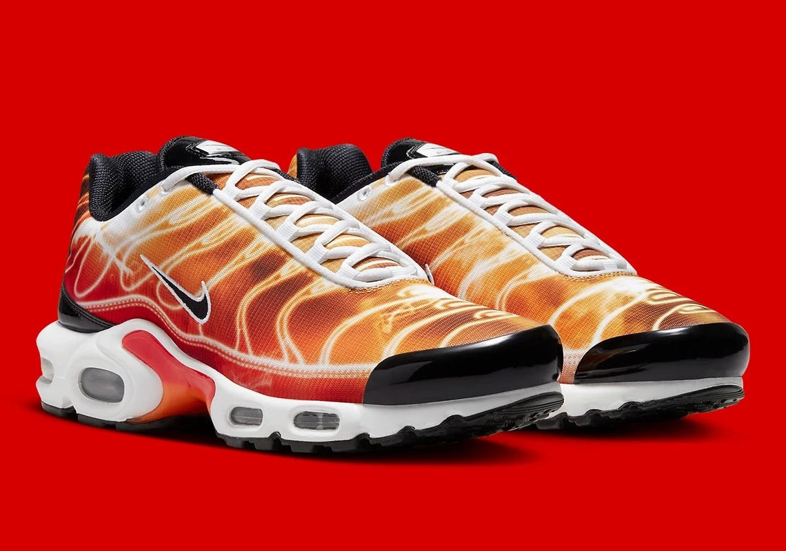 Nike Air Max Plus Light Photography