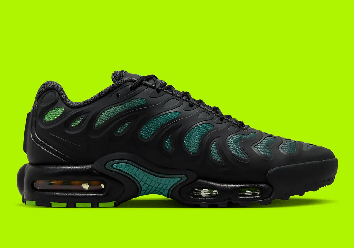 Nike Air Max Plus Drift Black Volt