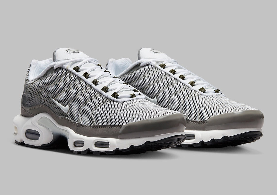 Nike Air Max Plus Flat Pewter