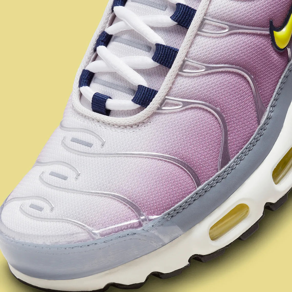 Nike Air Max Plus Violet Dust High Voltage