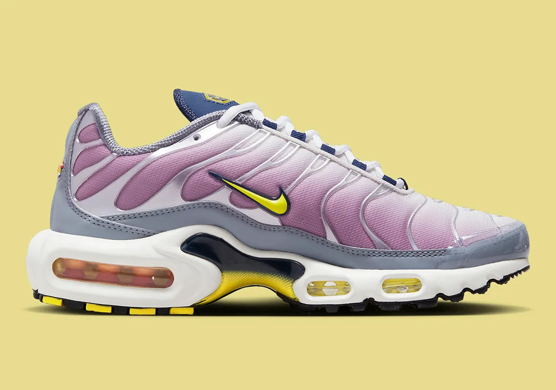 Nike Air Max Plus Violet Dust High Voltage