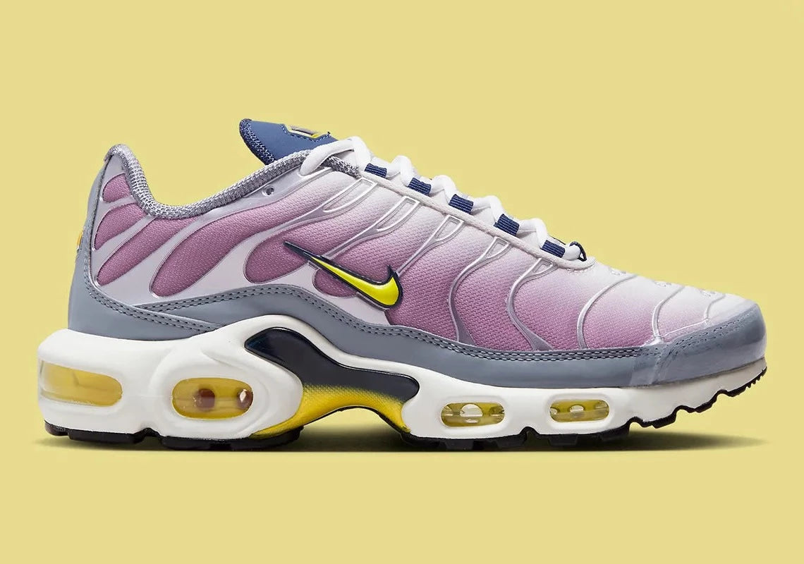 Nike Air Max Plus Violet Dust High Voltage