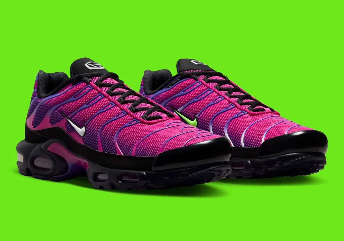 Nike Air Max Plus Rebellious Air Fireberry