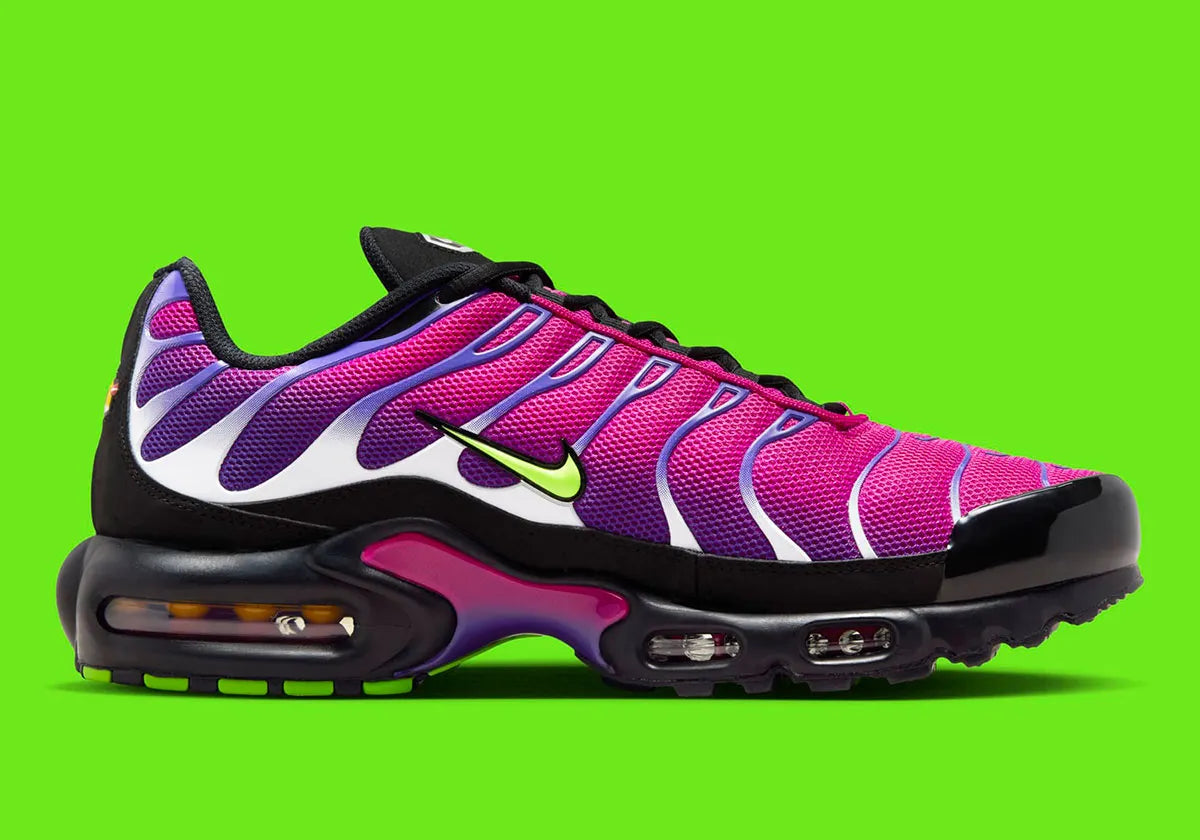 Nike Air Max Plus Rebellious Air Fireberry