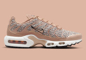 Nike Air Max Plus United in Victory