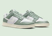 Nike Dunk Low Mica Green