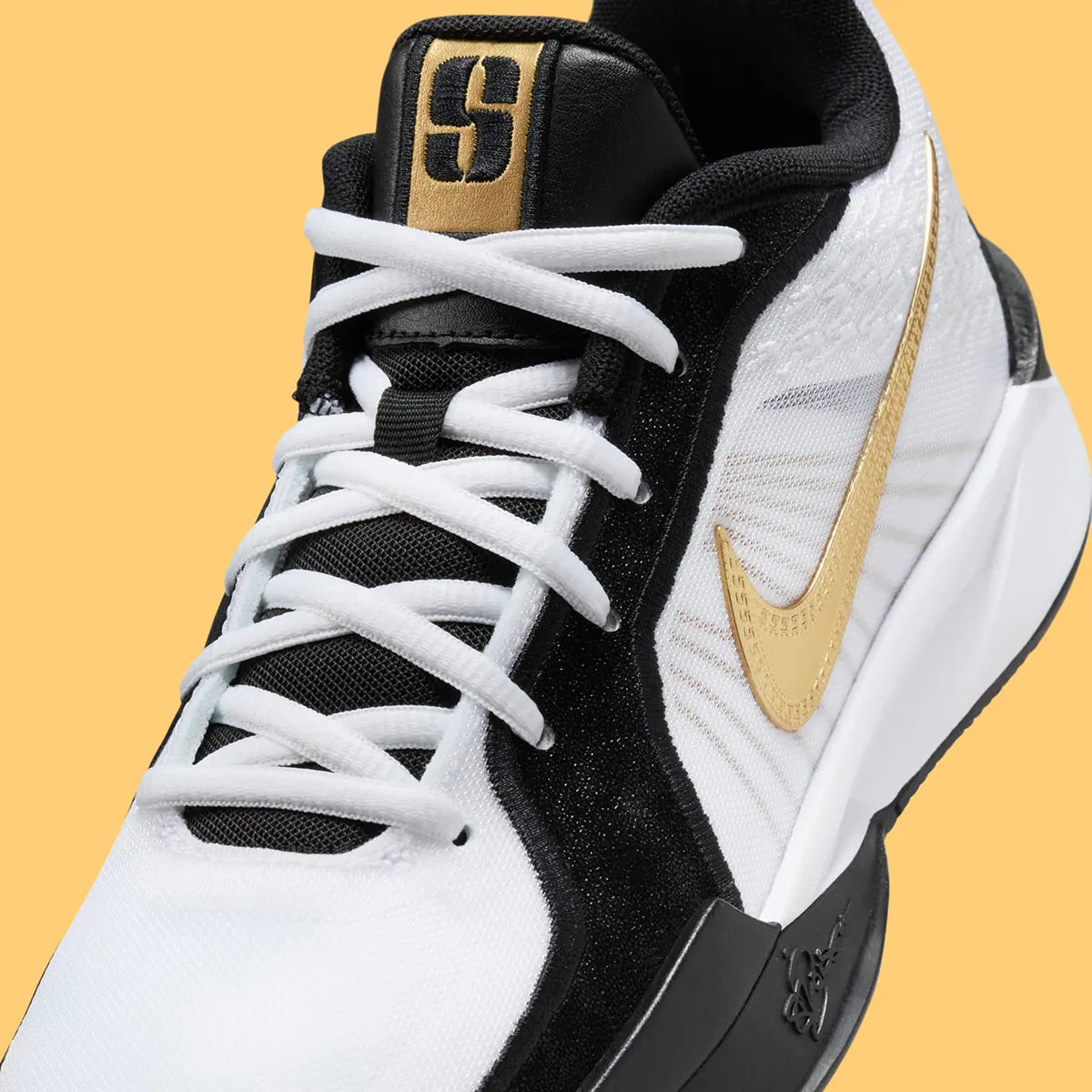 Nike Sabrina 2 Gold Quest