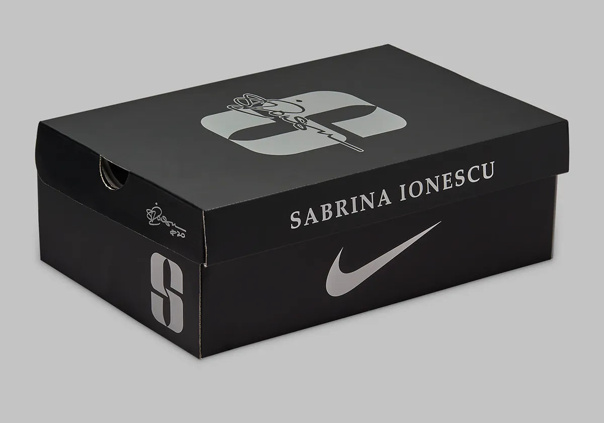 Nike Sabrina 2 Court Vision