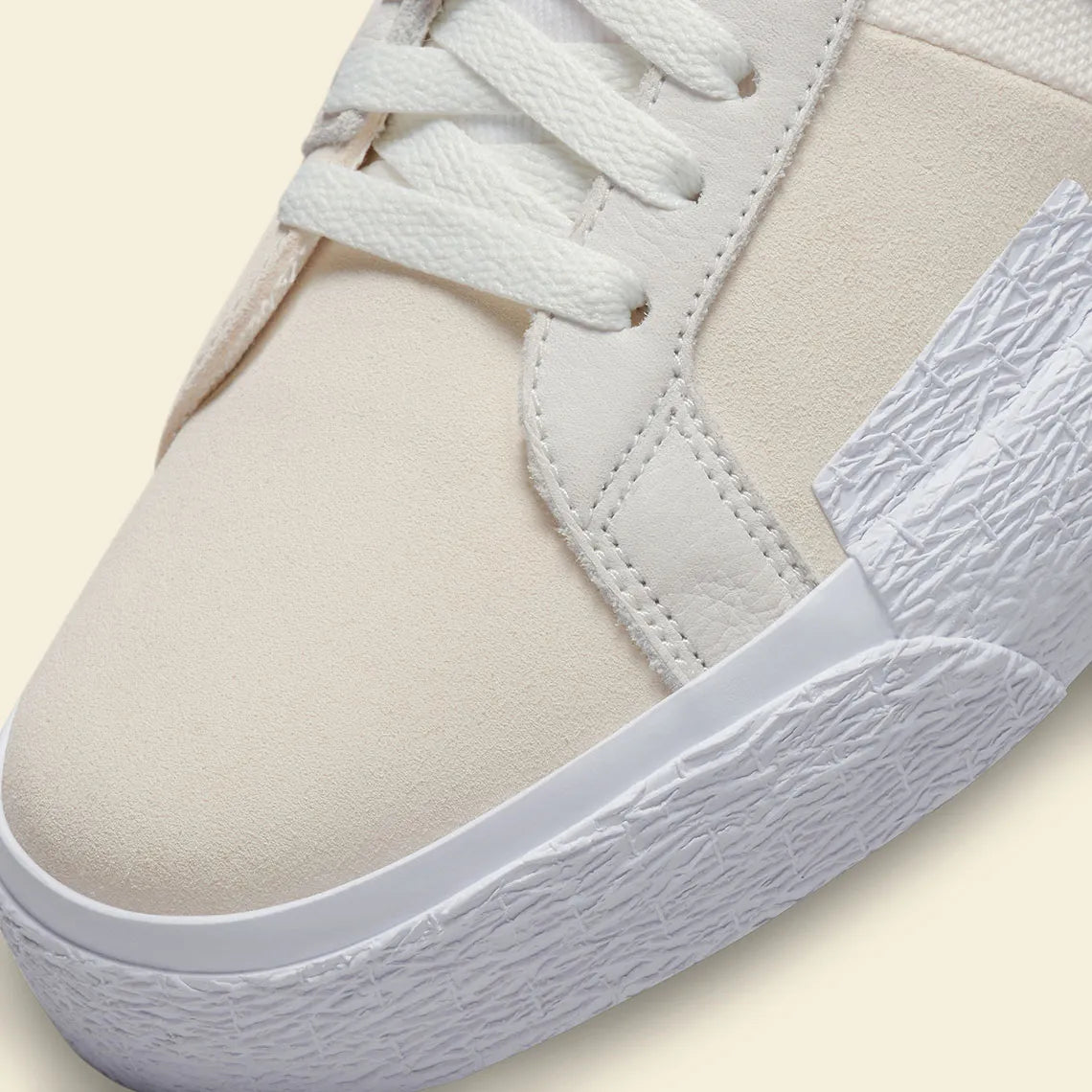 Nike SB Blazer Mid Summit White Sail