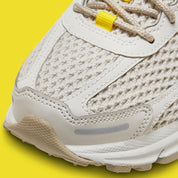 Nike Zoom Vomero 5 Light Bone Yellow