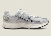 Nike Zoom Vomero 5 Photon Dust Metallic Silver