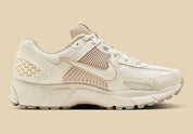 Nike Zoom Vomero 5 Sail Light Orewood Brown