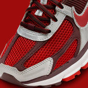 Nike Vomero 5 Mystic Red