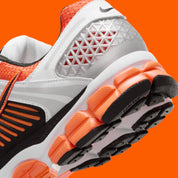 Nike Zoom Vomero 5 Total Orange