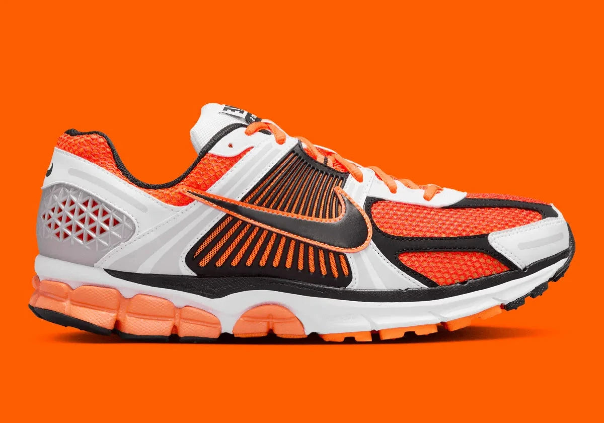 Nike Zoom Vomero 5 Total Orange