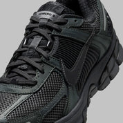 Nike Zoom Vomero 5 Triple Black