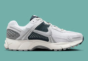 Nike Zoom Vomero 5 White Armory Navy