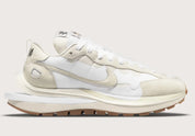 Nike Vaporwaffle sacai Sail Gum