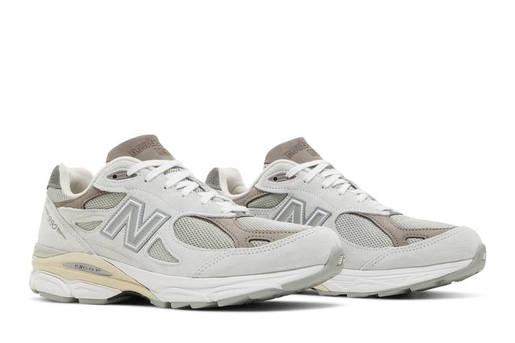 New Balance 990v3 MiUSA YCMC Nimbus Cloud