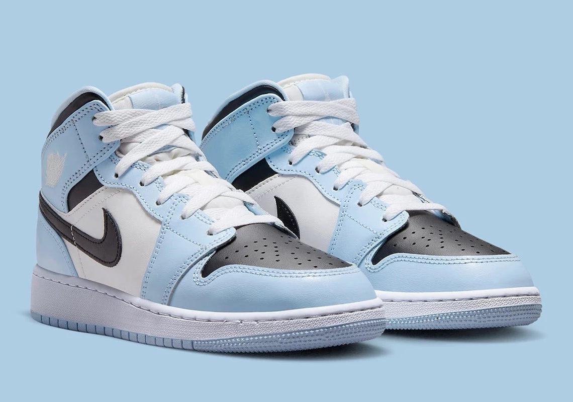 Jordan 1 Mid Ice Blue