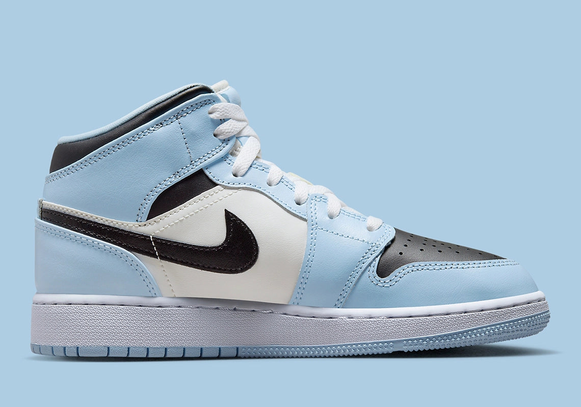 Jordan 1 Mid Ice Blue