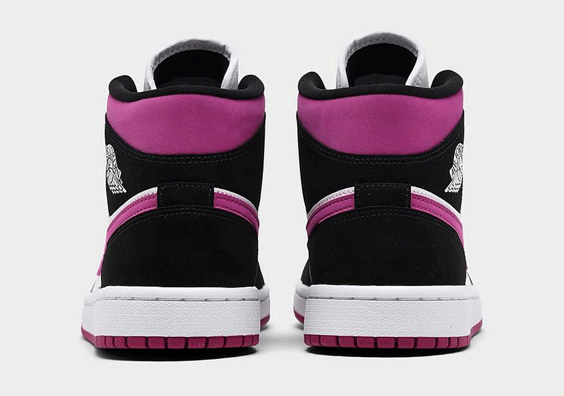 Air Jordan 1 Mid Magenta