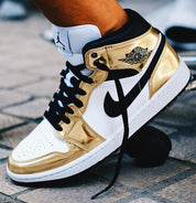 Air Jordan 1 Mid Metallic Gold Black White