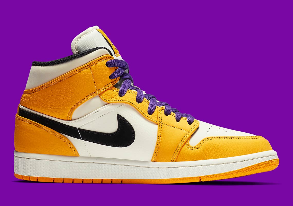 Air Jordan 1 Mid SE Lakers