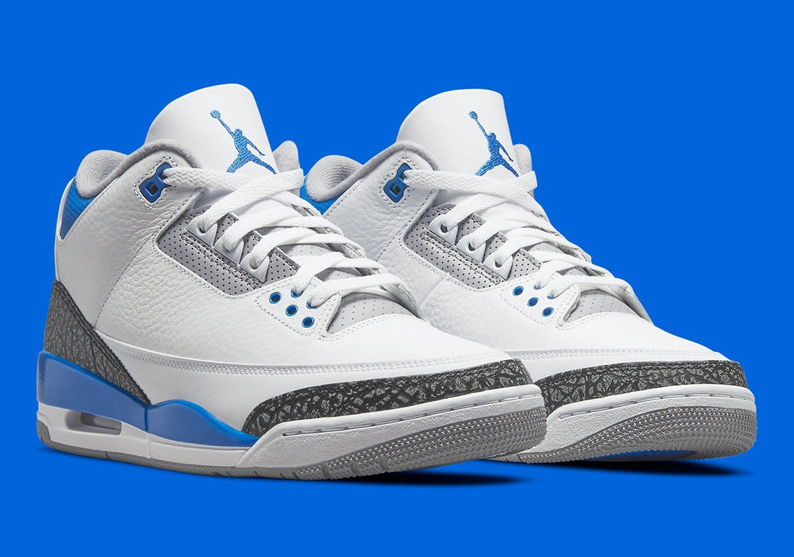 Air Jordan 3 Retro Racer Blue