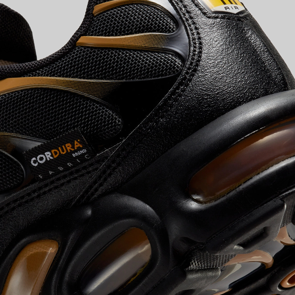 Nike Air Max Plus Cordura Black